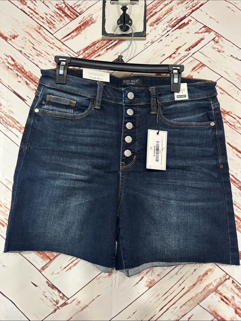 NWT Judy Blue Dark Wash High-Rise Button-Fly Jean Shorts